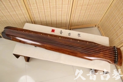 伊春市●久音古琴  ●今日推荐  20240409[断纹仲尼式]